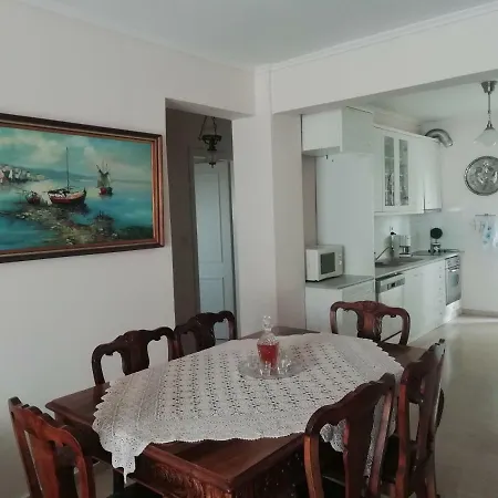 Sunny With Amazing Sea View Apartment